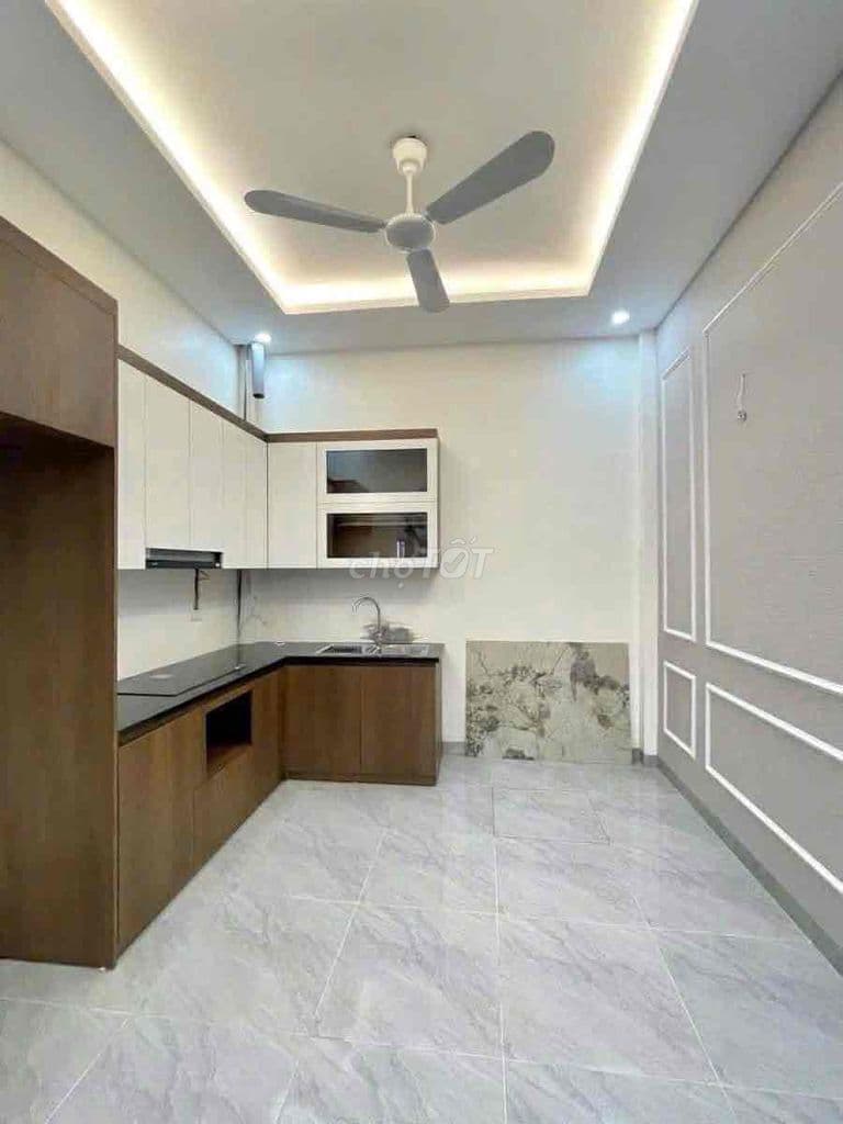 Siêu hiếm . Trương Định cách phố 20m ngõ thẳng , tiện ích đầy đủ - Ảnh 3