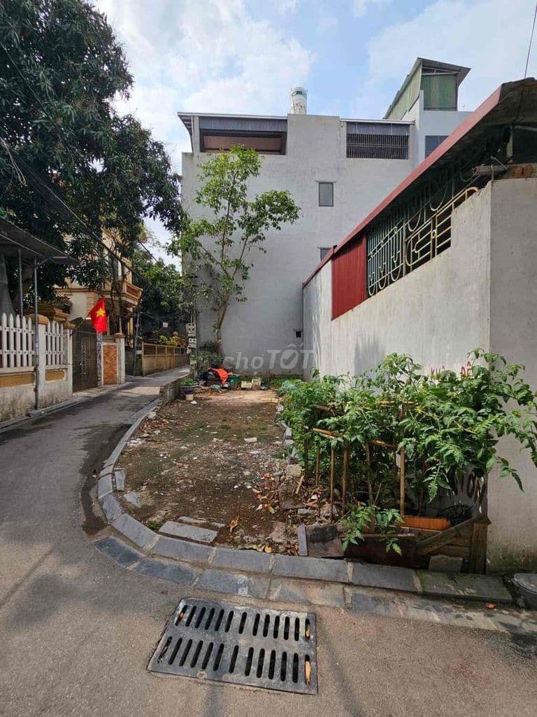 Đẹp - Hiếm 66m Lô góc - Cổ Điển - Hải Bối - Đông Anh -2 mặt thoáng