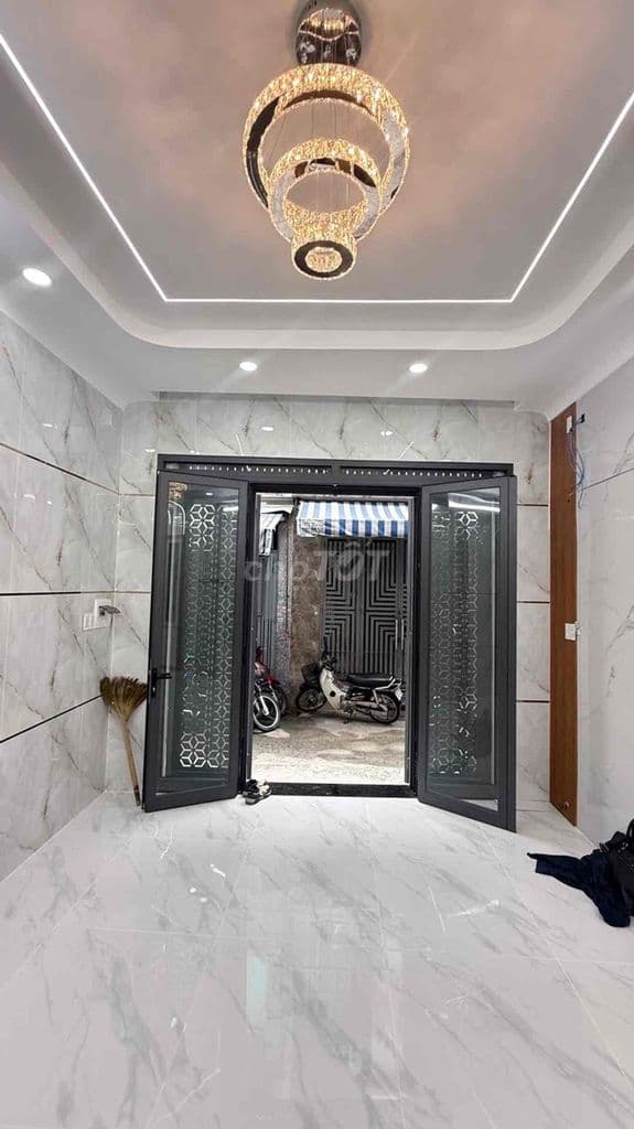 🏡 Nhà đẹp HXH ngay Ngã Tư Bốn Xã - 44M2 - Giá giảm chỉ còn 5,1 tỷ - Ảnh 3