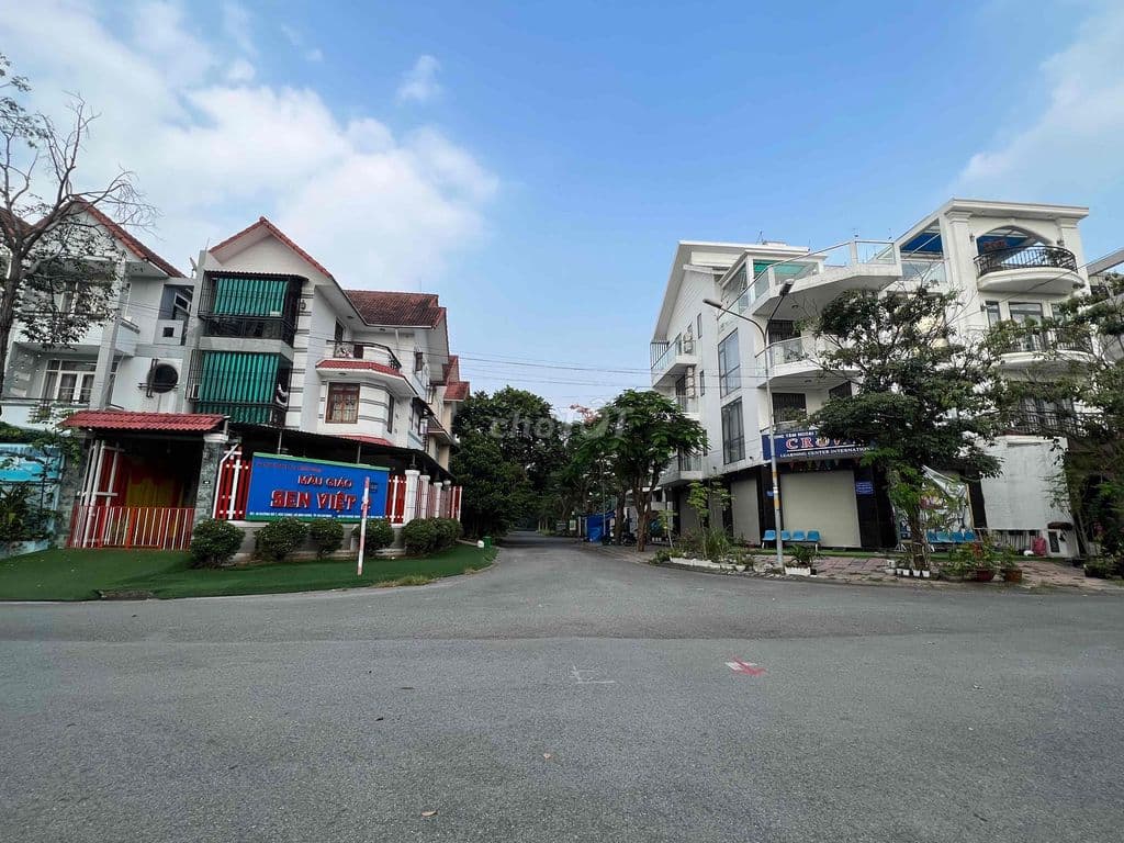 Bán đất 133m2 KDC Conic, (7x19) sổ riêng, giá bán 8,15 tỷ - Ảnh 2