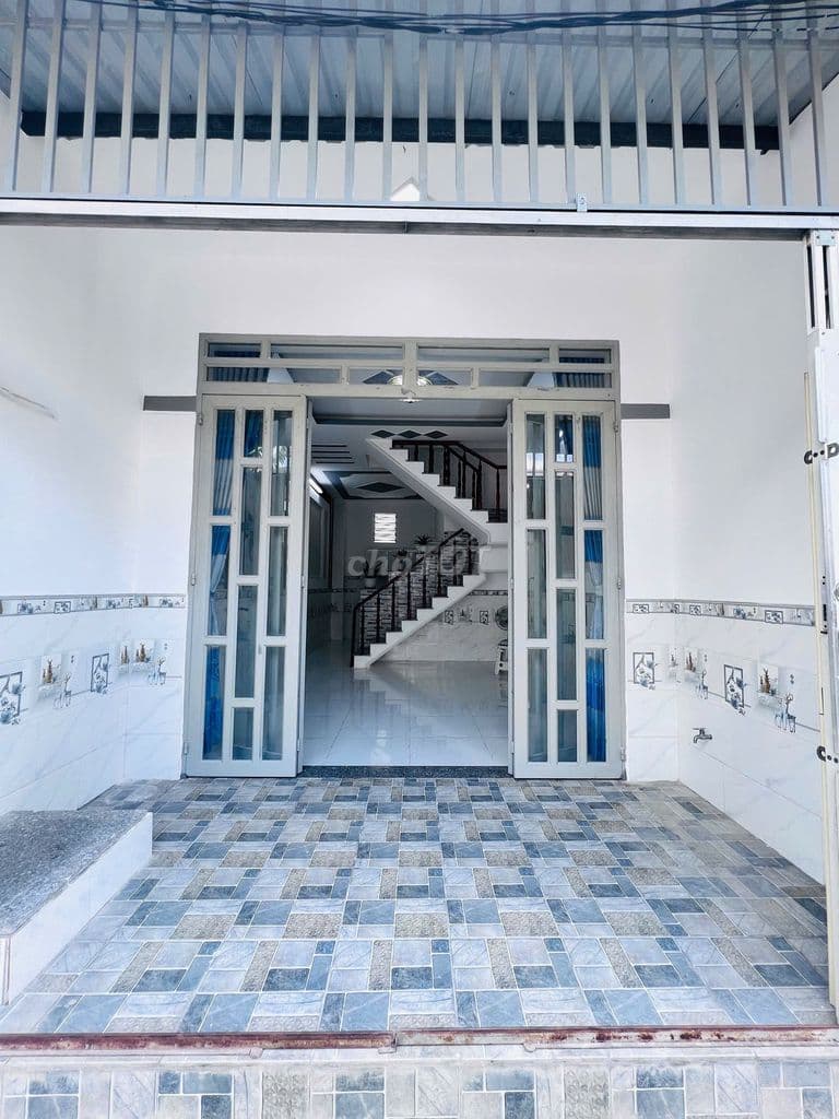 CHÍNH CHỦ GỬI EM THÍA NHÀ SHR 735 TRIỆU - 1 TRỆT 1 LẦU 2PN 2WC - Ảnh 2