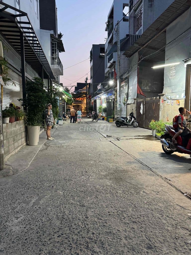 Bán Nhà Đường Số 5, HXH 6m Thông Thoáng 5x31 - Ảnh 2