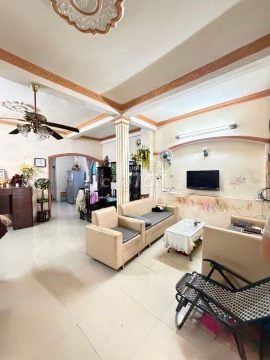 BÁN NHÀ 3 TẦNG - CHÍNH CHỦ - GẦN PHAN ĐĂNG LƯU - HXH ĐỖ CỬA - DT 99M2 - Ảnh 3