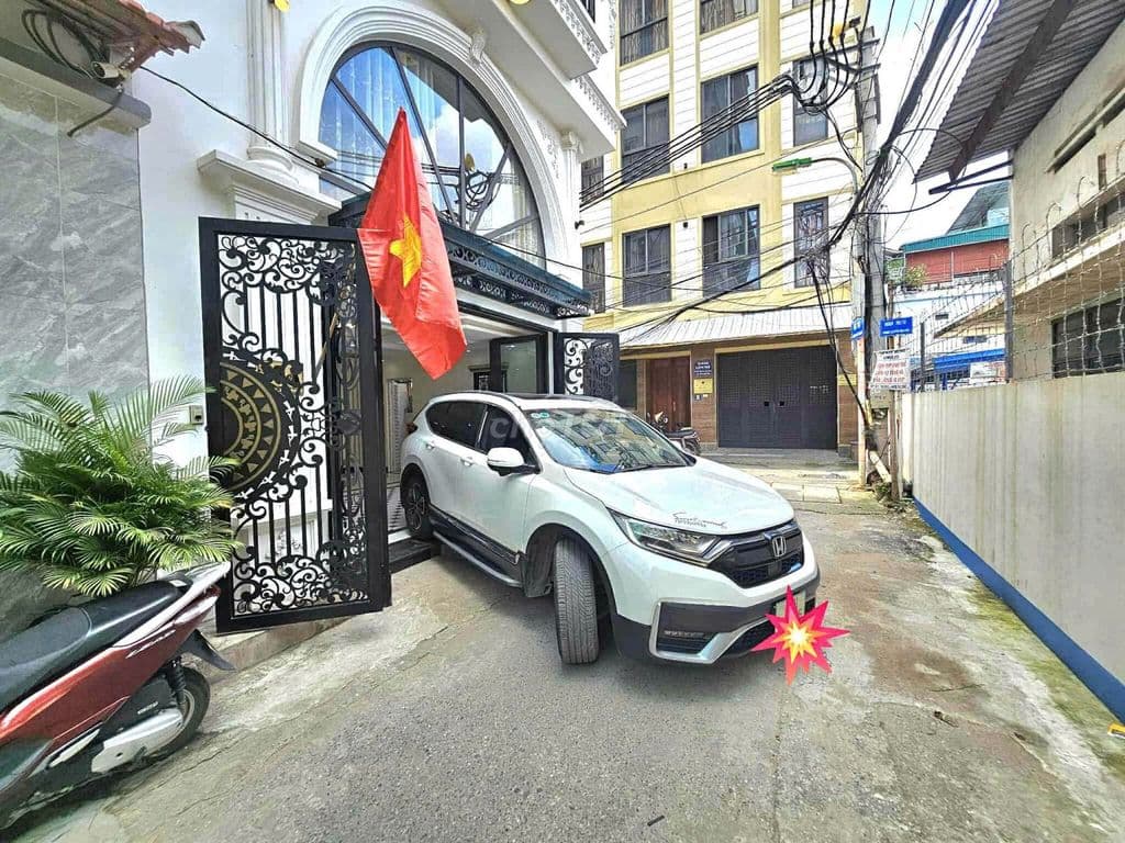 LÔ GÓC - 3 MẶT THOÁNG - NGUYỄN VĂN LINH- Ô TÔ VÀO NHÀ- THNG MÁY