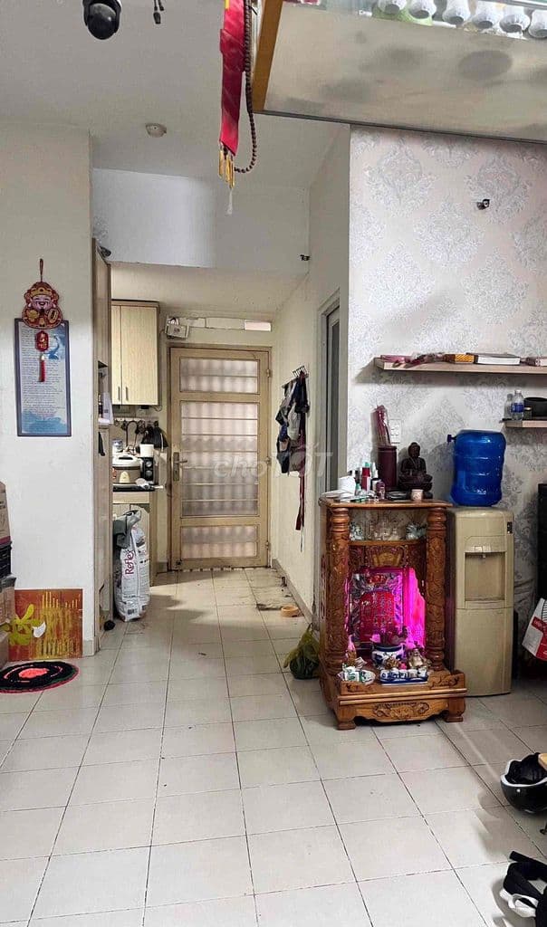cần bán chung cư có lầu Ehom 2