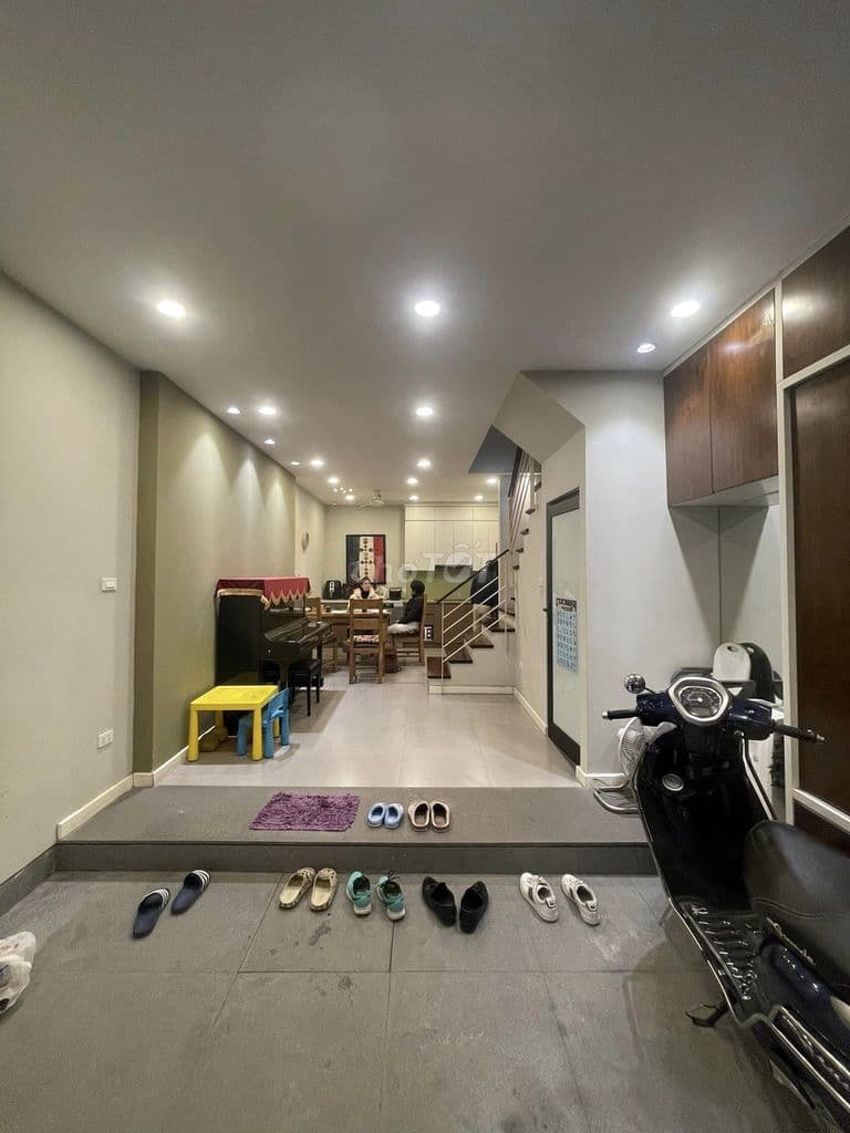 Bán nhà Kim giang-Đại KIm 50m2 x5T,mới,đẹp,ngõ 6m,thoáng,giá 11.68 tỷ
