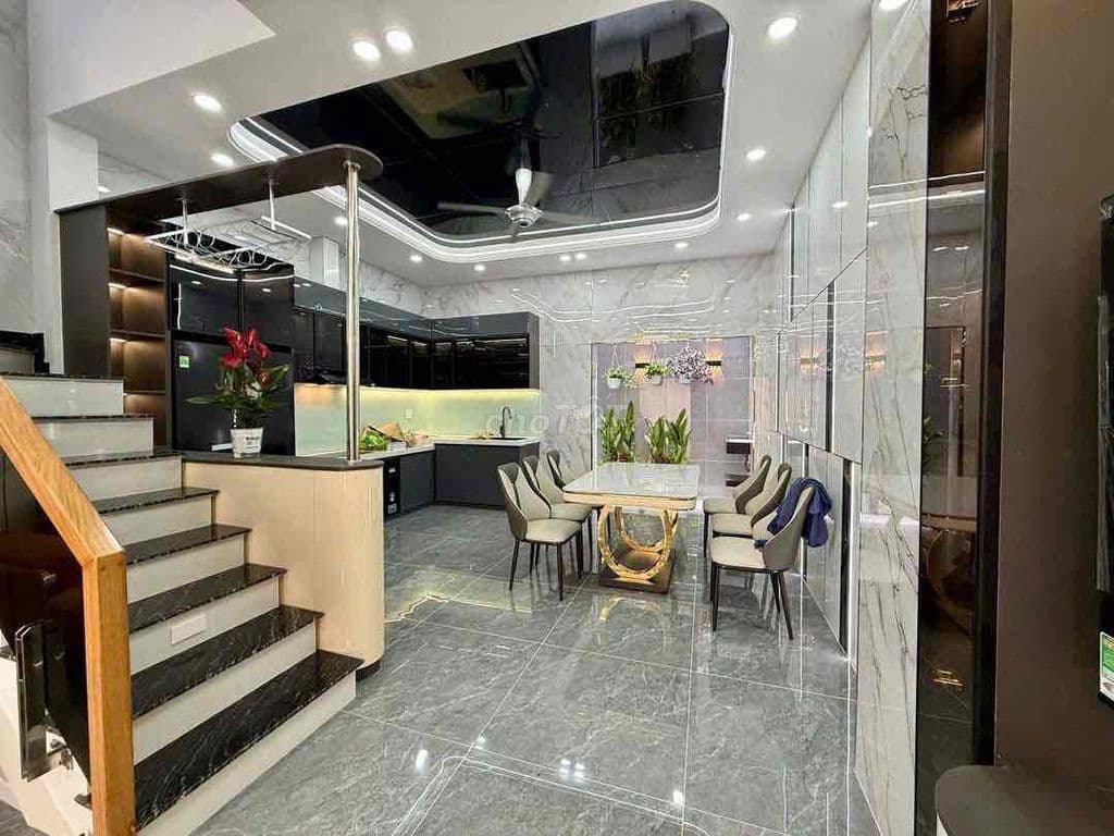 MỞ BÁN 3 CĂN NHÀ ĐẸP ĐƯỜNG NGUYỄN THỊ KIỂU PHƯỜNG TÂN THỚI HIỆP QUẬN 1 - Ảnh 3