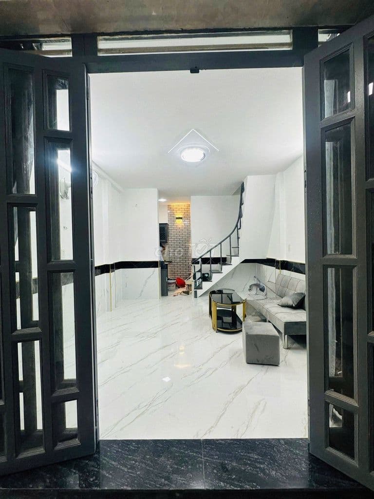 Nhà 1 lầu Lê Thị Riêng,P.Thới an, DT: 4x8m, nhà đẹp, 2PN, ban công - Ảnh 2