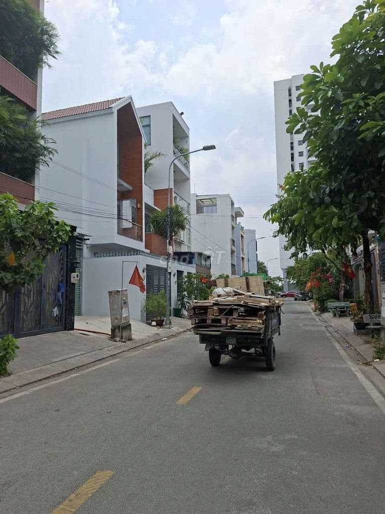 Cần Bán Gầp Lô Đầt Đường DưƠng Thị Giang .DT 4,5 X18 .Giá 8 tỷ 7 có sổ - Ảnh 3