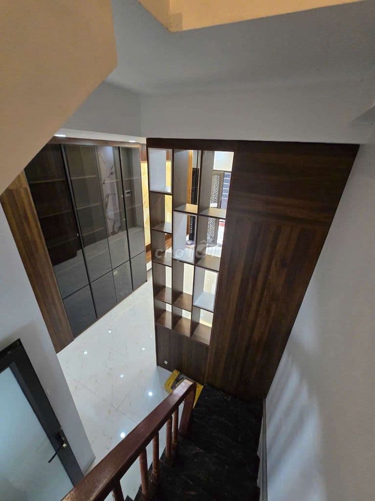 Nhà mới Lĩnh Nam 35m,6,9tỷ, nội thất ,thang máy xịn ,đẳng cấp như hình - Ảnh 3