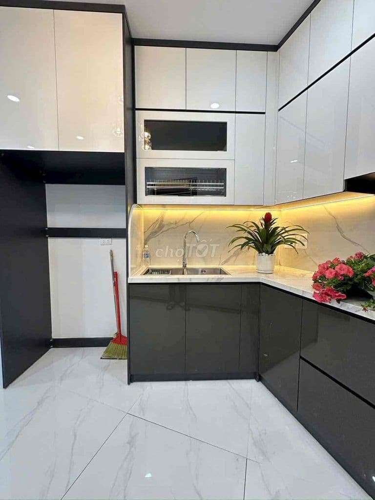 Ở siêu thíc . Gốc đề 48M -5 ngủ full nội thất ngõ nông rộng gần phố - Ảnh 3