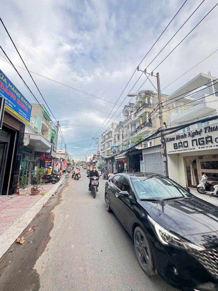 Mặt Tiền Đường 38 Hiệp Bình - 4x20m - Trệt 2 Lầu - Sổ Hồng Riêng 11 Tỷ - Ảnh 3