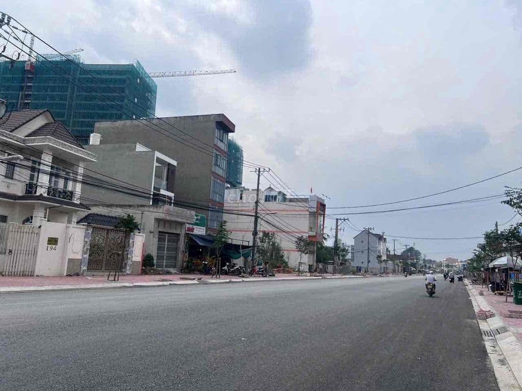 🔥LÒ LU - 140M2 NGANG 8M - NGAY KDC SIMCITY - ĐƯỜNG 8M - NHỈNH 5.5TỶ - Ảnh 2