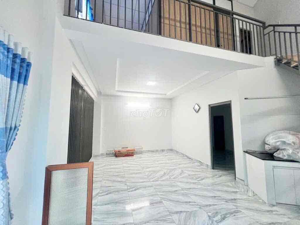 BÁN NHÀ HẺM XE HƠI KHU ĐỒNG BỘ HỒ VĂN LONG SÁT KÊNH THAM LƯƠNG, CC LÊ - Ảnh 2