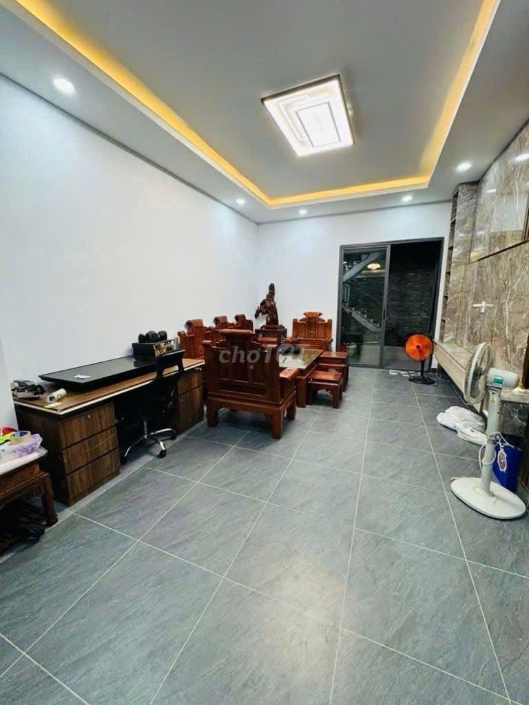 4*20 vuông vức 4 tầng ngay tên lửa nhà MẶT TIỀN đường số dưới 11t - Ảnh 3