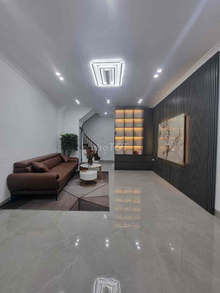 Nhà phố Thái Hà, 30m ra ô tô, ngõ thông KD, 2 thoáng, full NT, ở ngay - Ảnh 2