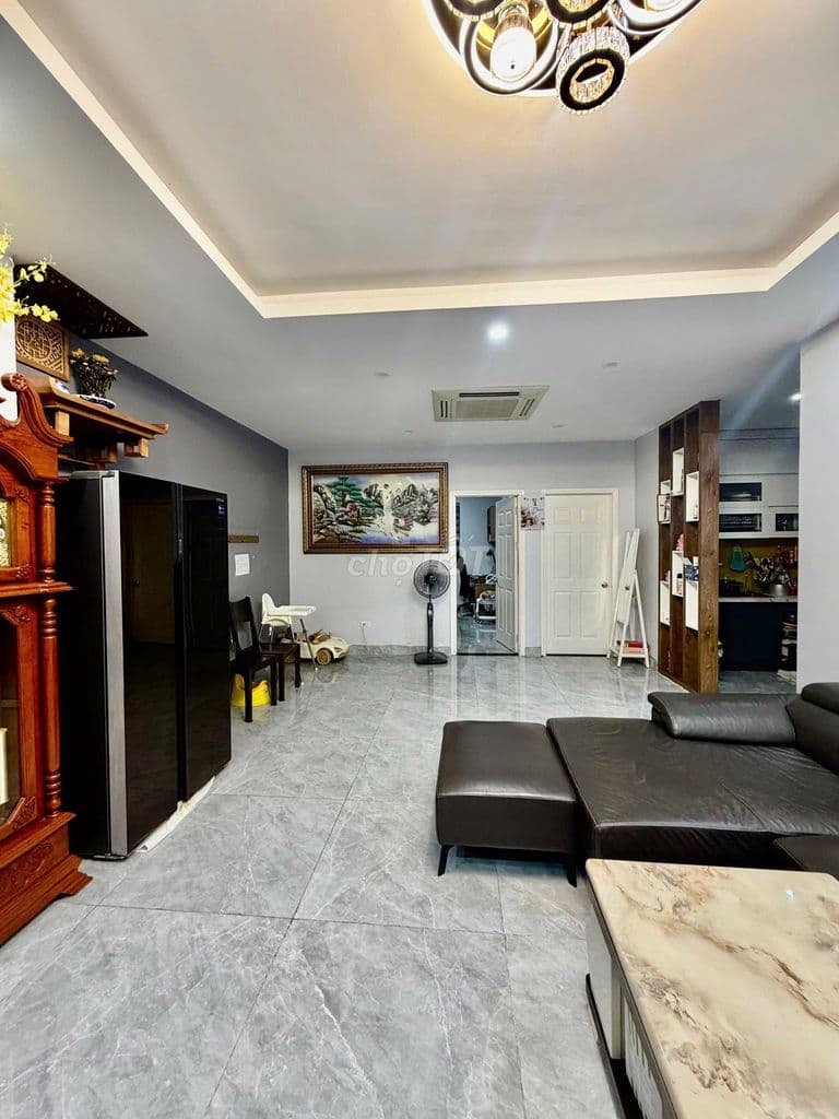 CC Bán nhà ngõ Tôn Thất Tùng , cách mặt phố 1 nhà - KHÔNG QUY HOẠCH - Ảnh 2