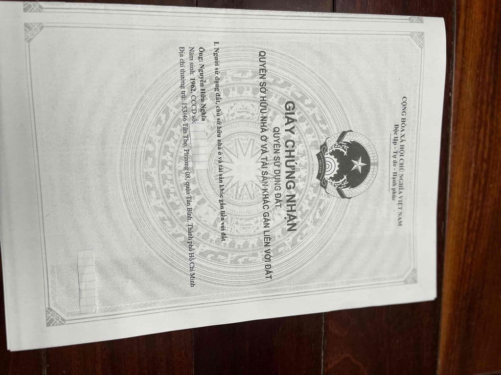 Nhà mặt tiền, khu vực sầm uất, 1 trệt 2 lầu, 3 phòng ngủ, 3 vệ sinh