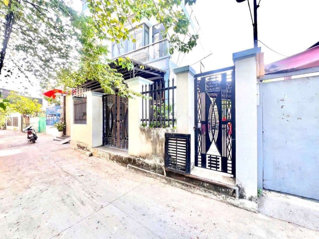 Bán nhà hẻm xe hơi Diện tích khủng 9x23m. trệt lầu Huỳnh Tấn Phát. NB