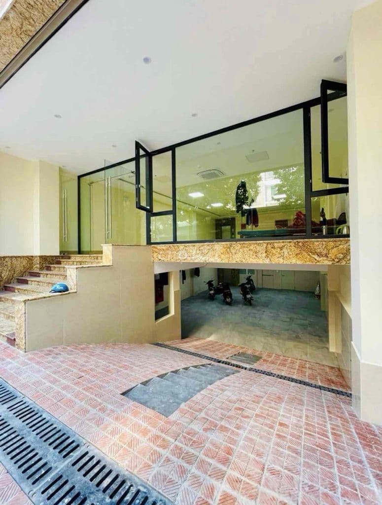 ANH EM CẦN BÁN GẤP NHÀ BẮC TỪ LIÊM 145M VỈA HÈ OTO TRÁNH GIÁ 47 TỶ - Ảnh 2