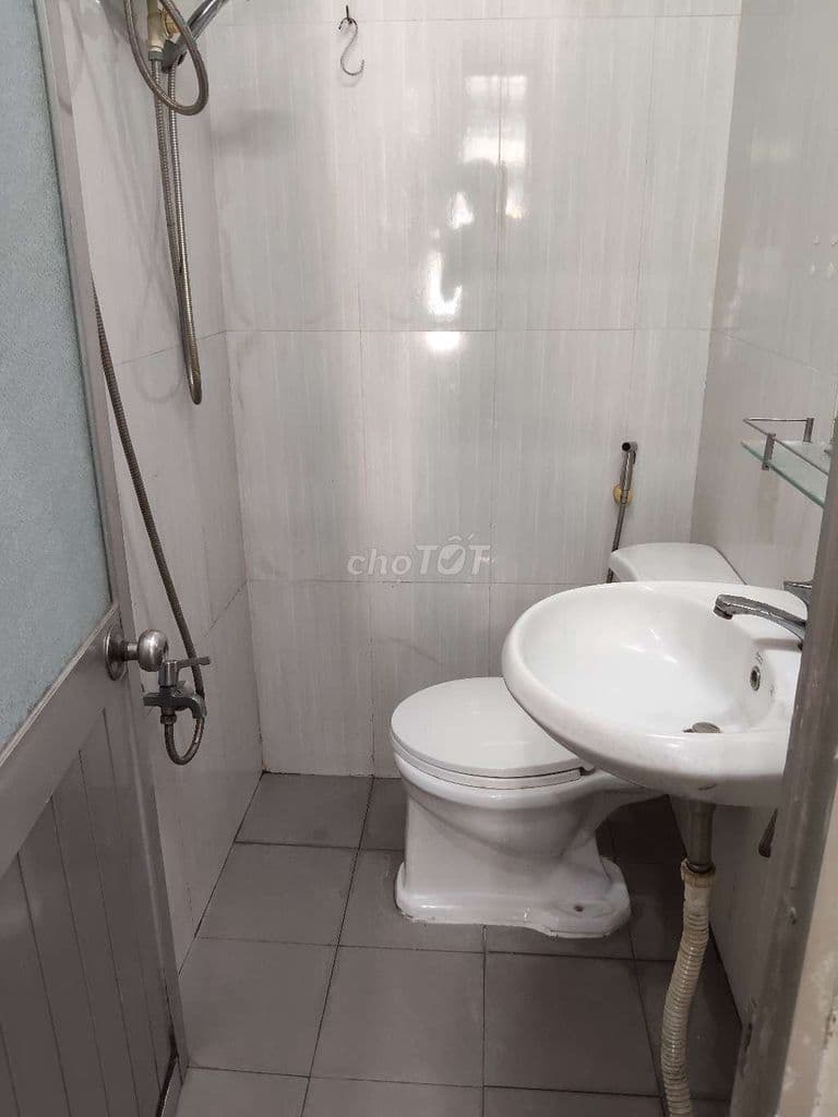 tôi chính chủ cần bán căn góc lầu 5 chúng cư 141bis điện biên phủ 4 tỷ - Ảnh 3