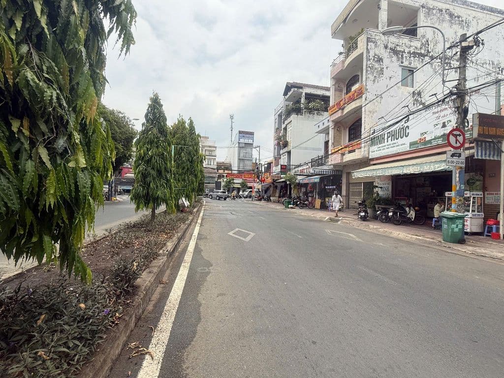 Nhà 1T2L mặt tiền Đại Lộ 2 Phước Bình gần Đỗ Xuân Hợp giá chỉ 17 tỷ - Ảnh 3