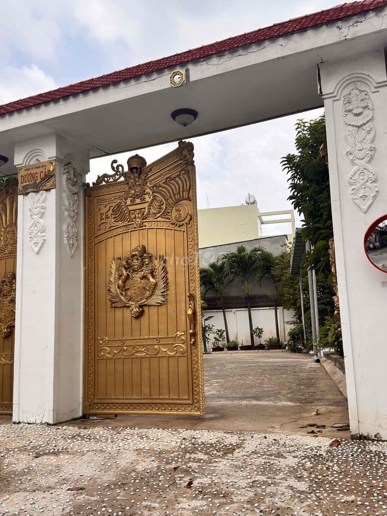 BÁN BIỆT THỰ CỔ ĐIỂN SÂN VƯỜN QUẬN 12 - Ảnh 2