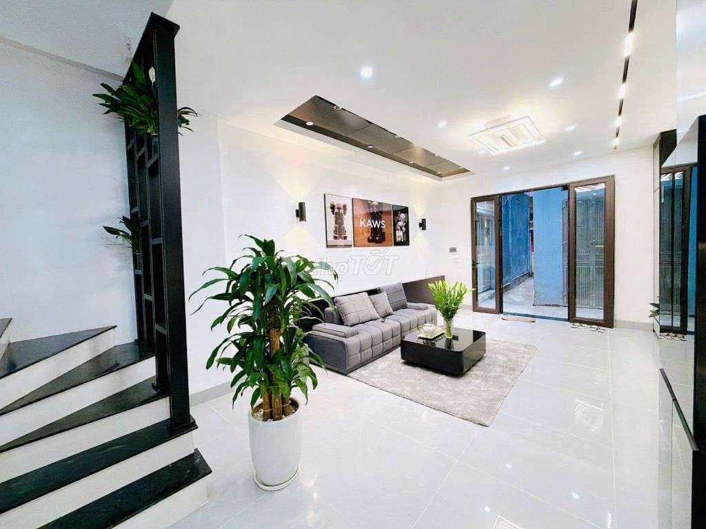 BÁN NHÀ PHỐ THÁI THỊNH DT 38M 4 TẦNG 3 NGỦ NGÕ NÔNG - Ảnh 2