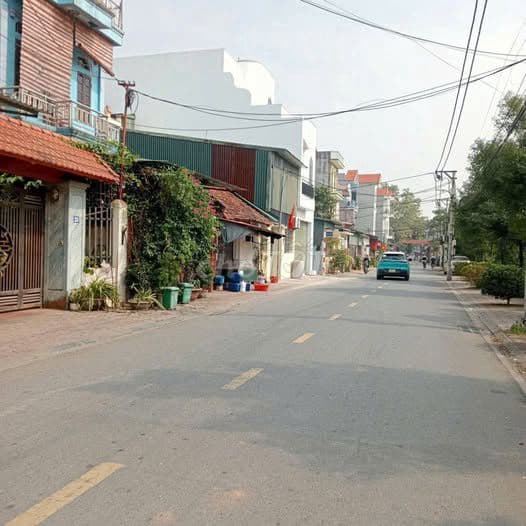 Bán gấp đất Yên Thường 50 m chỉ 4 tỷ ngõ oto tránh MT 5 m