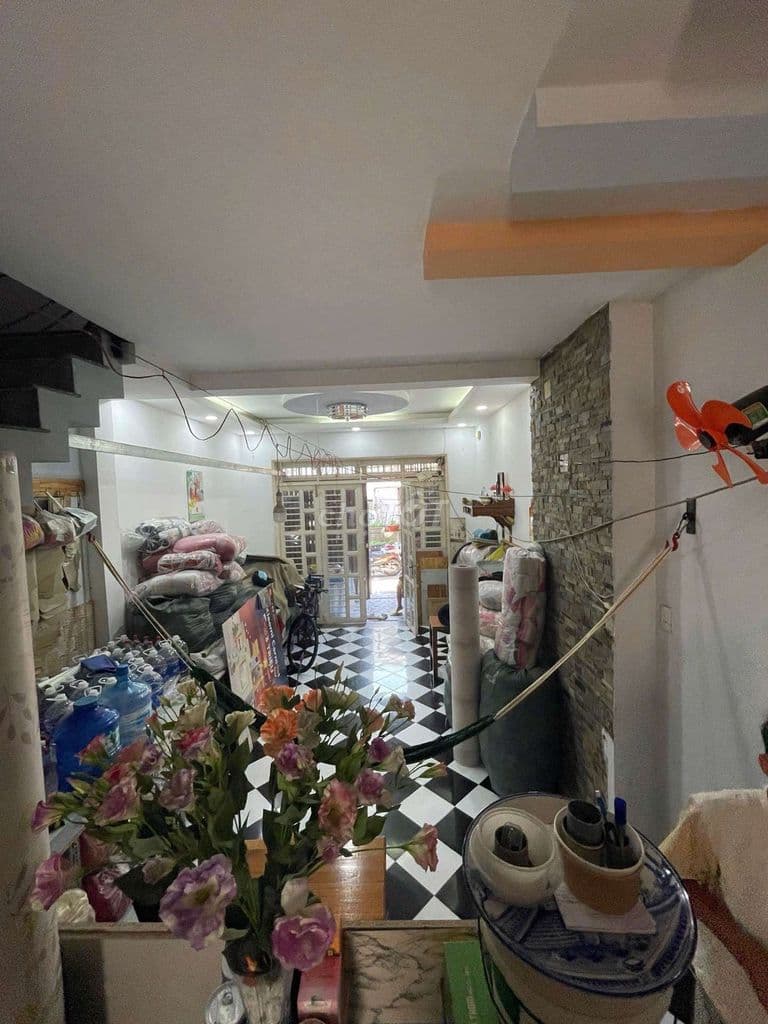 Bán nhà cuối Lê Trọng Tấn, 52m2 - 4x13 - 3 tầng, HXH, SHR, 4.15 tỷ - Ảnh 2