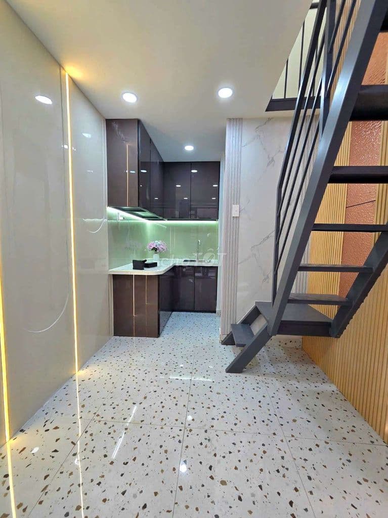 Sát hẻm xe tải Lê Tự Tài P4 Phú Nhuận, sổ hồng riêng, chính chủ - Ảnh 3