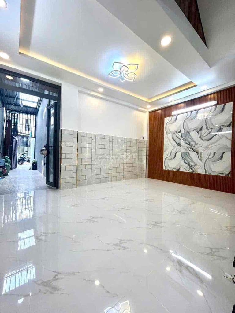 nhà bán 5m x 8m. 2 lầu 🚗 đường Phú định f16.Q8 - Ảnh 3