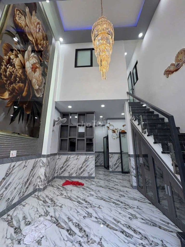 Nhà Gác Đúc Đẹp 111m2 Hẻm Ô Tô Thông Ngay Ngã 5 Chợ Đầu Mối Bà Điểm - Ảnh 2