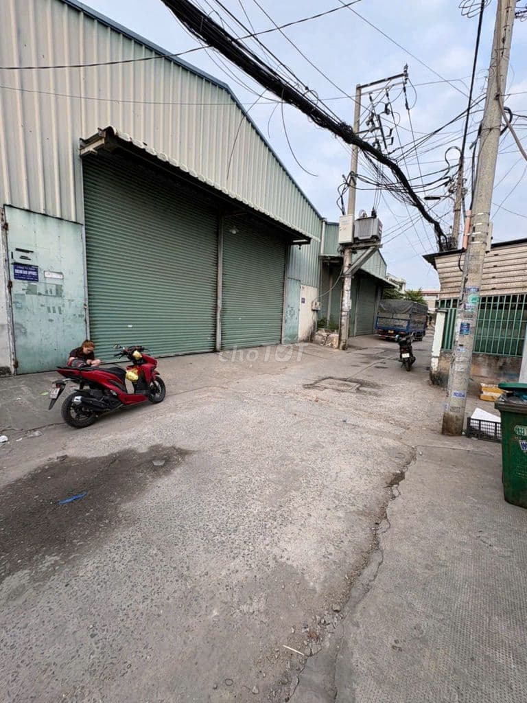 Chủ Ngộp Bank Cấn Bán Gấp Kho Xưởng