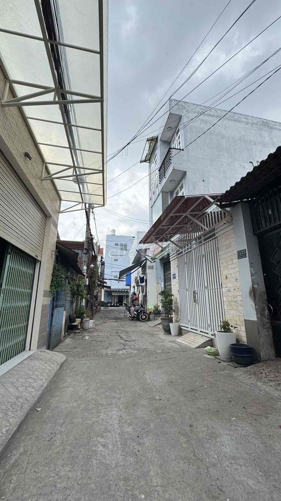 HXH Hà Thị Đát - 4x18,5m - giá chỉ nhinhr 7 tỷ - Ảnh 2
