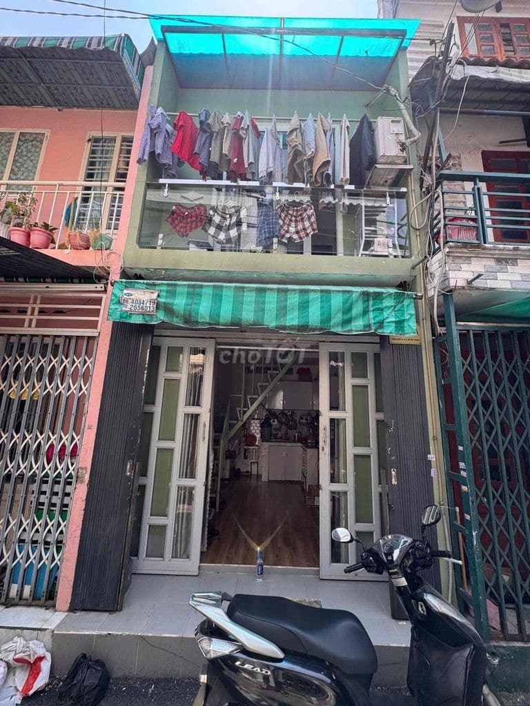 nhà nhỏ cần bán