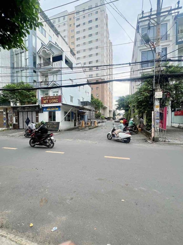 NHÀ MẶT TIỀN, DÒNG TIỀN 20TRIỆU/THÁNG, HBC THỦ ĐƯC - Ảnh 2