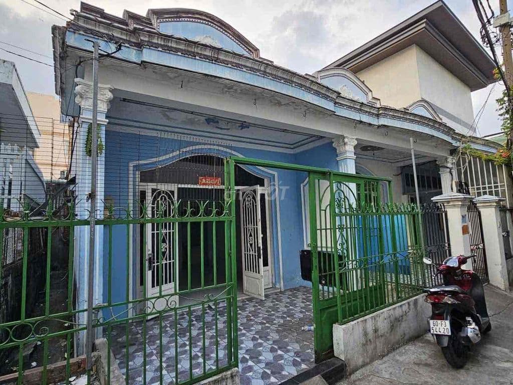 ban nhà hẻm XH A30 bình hưng bình chánh