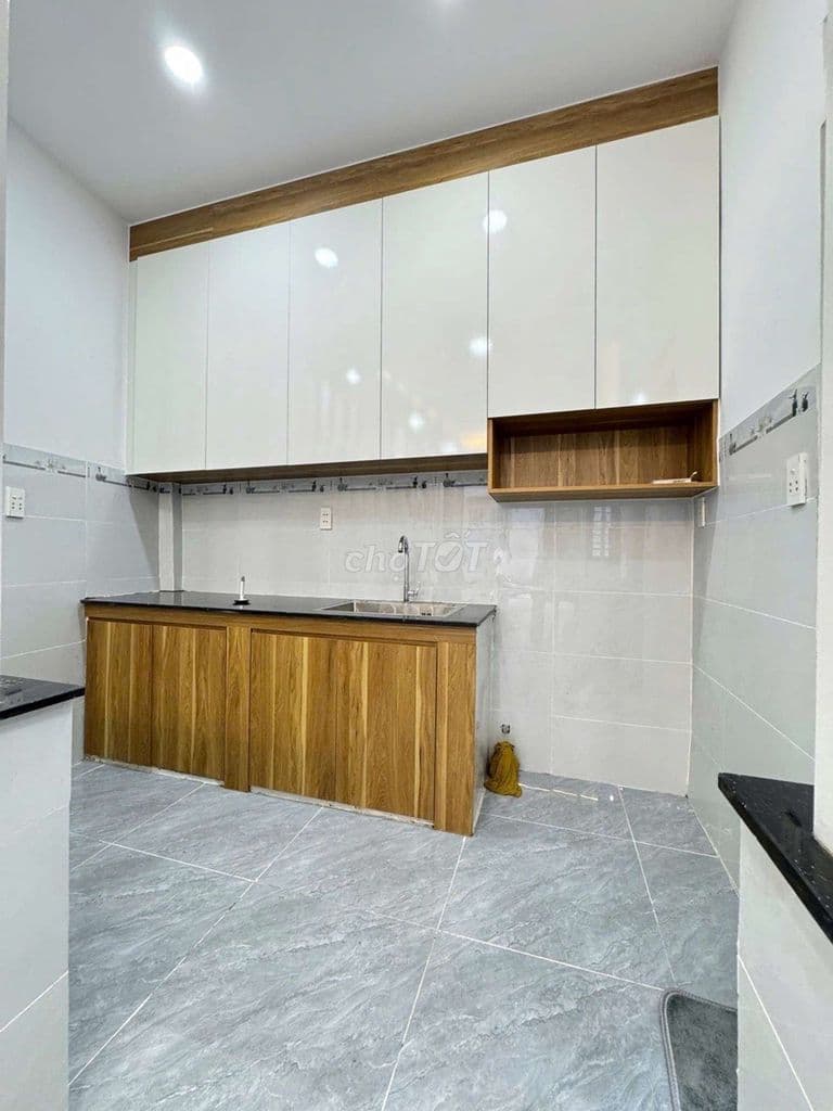 NHÀ MỚI 100% - 32M2 THOÁNG - HẺM Ô TÔ THÔNG - HƯƠNG LỘ 2 - NHỈNH 2 TỶ - Ảnh 3