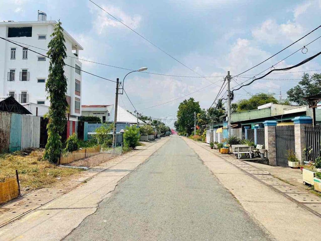 Chú Năm cần tiền gửi bán lô đất Tân Thông Hội giá thấp hơn thị trường - Ảnh 2