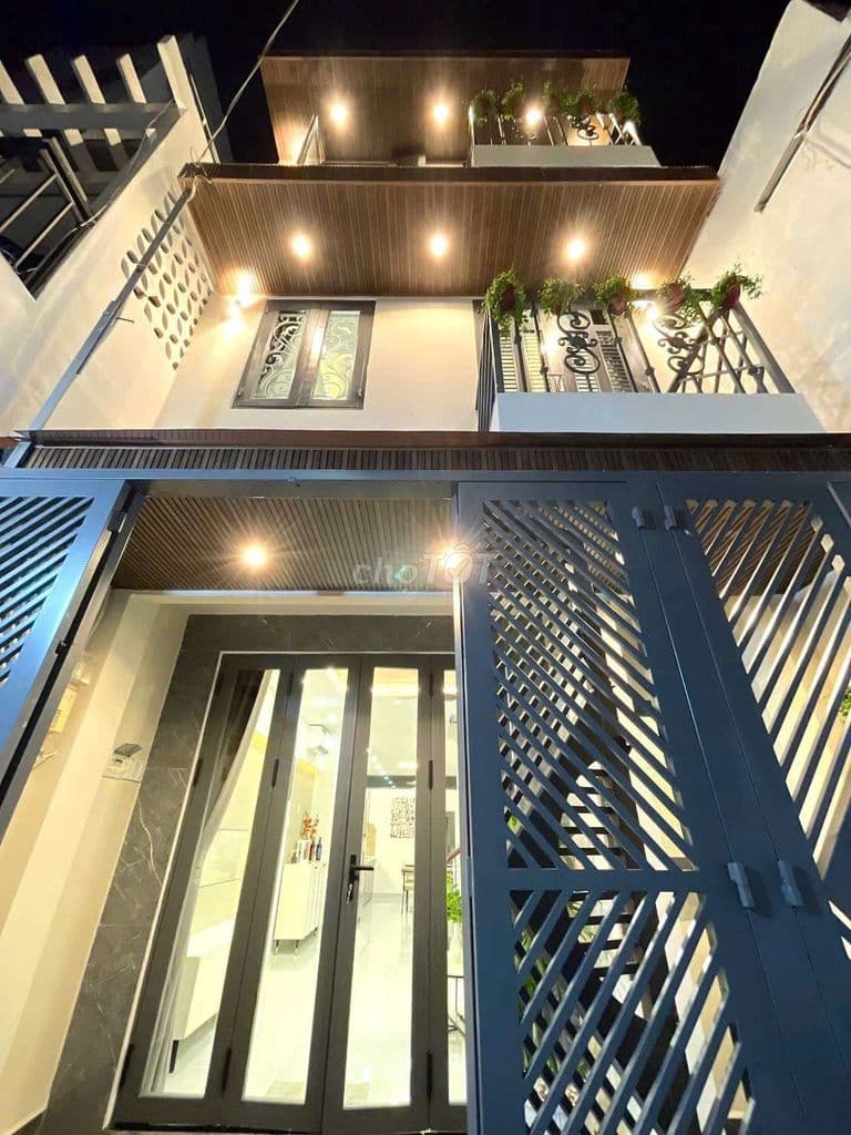 PD.Phùng_ DT 50m2_ 4 Tầng Sân Thượng_ 4PN_ Full Nội Thất_ Chỉ 7.5 Tỷ