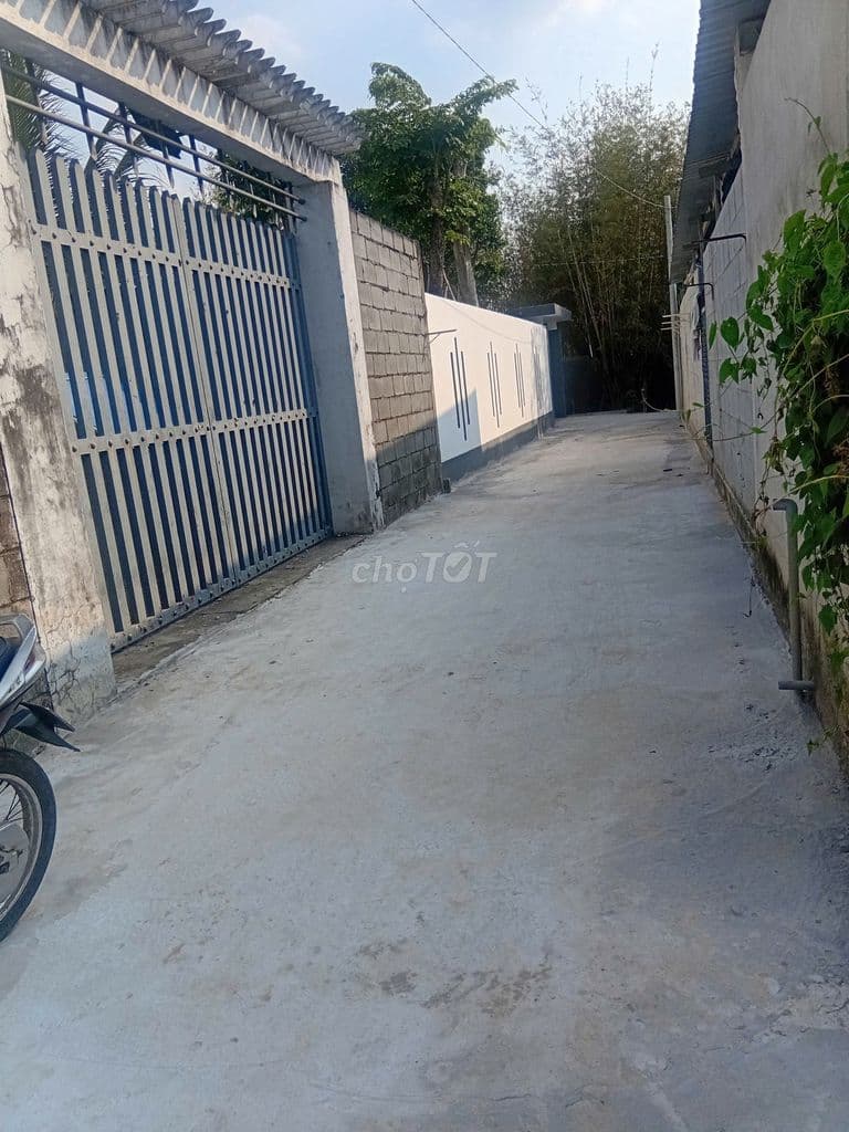 CHỦ RA LÔ ĐẤT ĐẸP MT TÂN AN HỘI TT CỦ CHI. 200M2 THỔ CƯ GIÁ 650TR - Ảnh 2