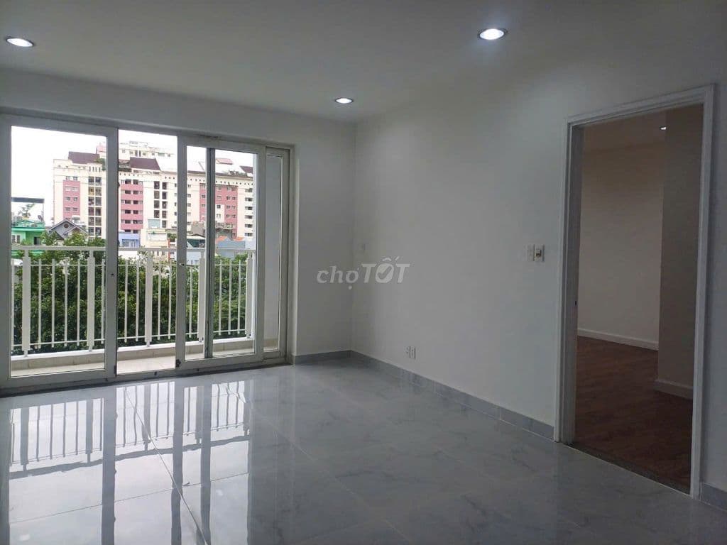 Cần bán căn hộ chung cư Carina Plaza, 2PN, nhà sửa lại đẹp,sổ hồng sẵn