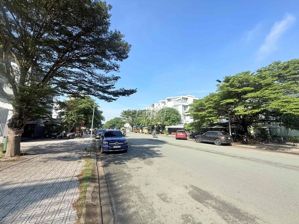 Lô đất mặt tiền Đường Huy Cận, Phước Long B,DT: 175m2/25 Tỷ 375Triệu - Ảnh 2