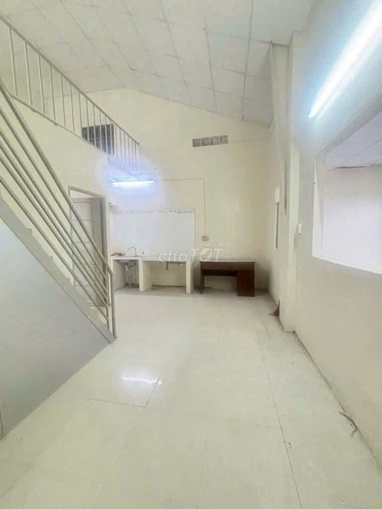 🔥 NHÀ C4 GIÁ MỀM – NGANG KHỦNG 5.7M – TĂNG NHƠN PHÚ A – CHỈ 3 TỶ 900 🔥 - Ảnh 3