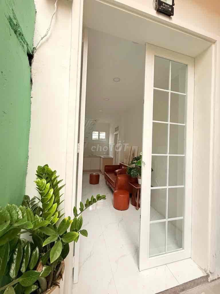 Giảm Liên Tục - Chỉ Còn 1 tỷ 650, Nhà Nhỏ Xinh, Quận 7, Sổ Hồng Riêng - Ảnh 2