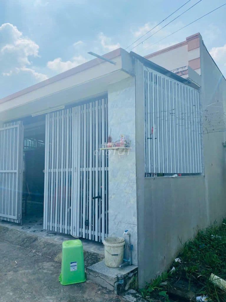 Hàng Ngộp nhà cấp 4 103m2 đường 65 Tân Phú Trung giá 910 triệu SHR - Ảnh 3