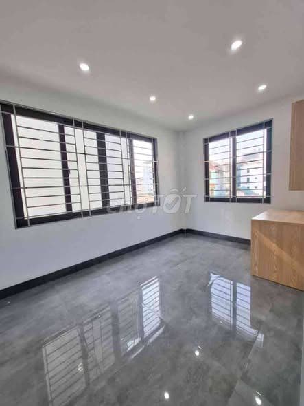 bán nhà 4 tầng gần hồ thoáng đẹp - Ảnh 2