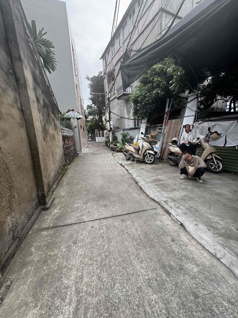 NHÀ CỔ BI GIA LÂM 60M 4 TẦNG 4 NGỦ MT 4M LÔ GÓC Ô TÔ VÀO NHÀ THOÁNG S - Ảnh 2