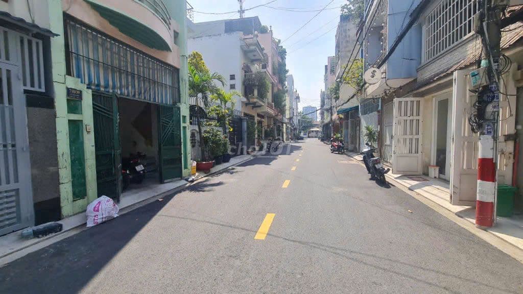 Nhà HXH 2 xe tránh nhau Lũy Bán Bích 4 x 16m,KC: 3 tầng chỉ 9,4 tỷ - Ảnh 2